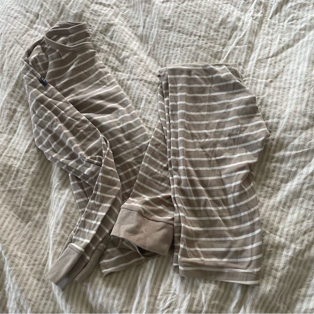 Polarn O. Pyret seasonal GOTS striped pajamas
